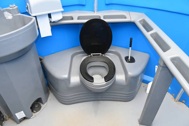 Best Porta potty rental near me  in Warwick, RI